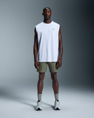 メンズ 7″ Core Shorts Taiga