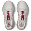 Cloudnova “Undyed White Carnation”